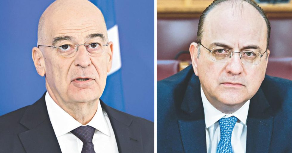 Οι αιχμές Δένδια διχάζουν τη Ν.Δ.